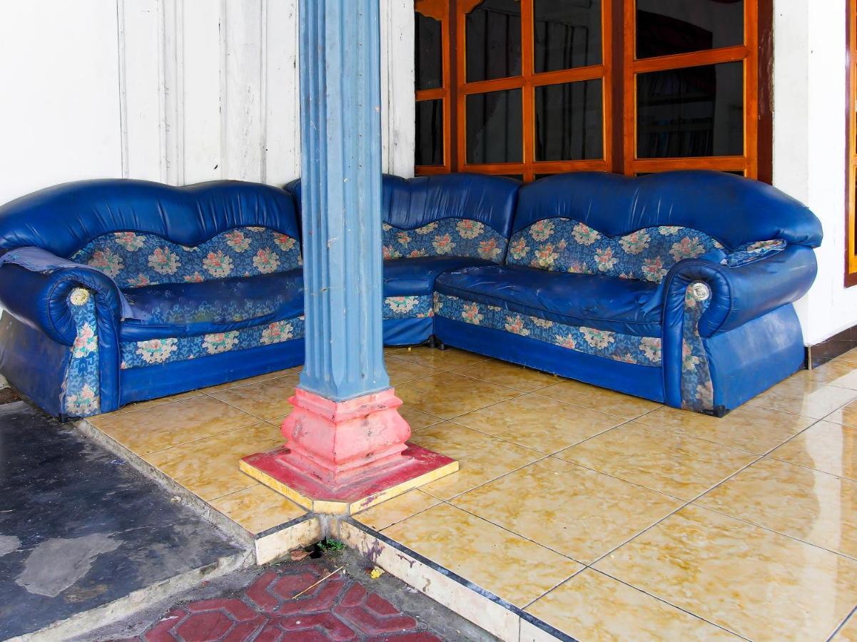 Oyo Homes 91134 Desa Wisata Tebing Lingga Trenggalek Exteriör bild