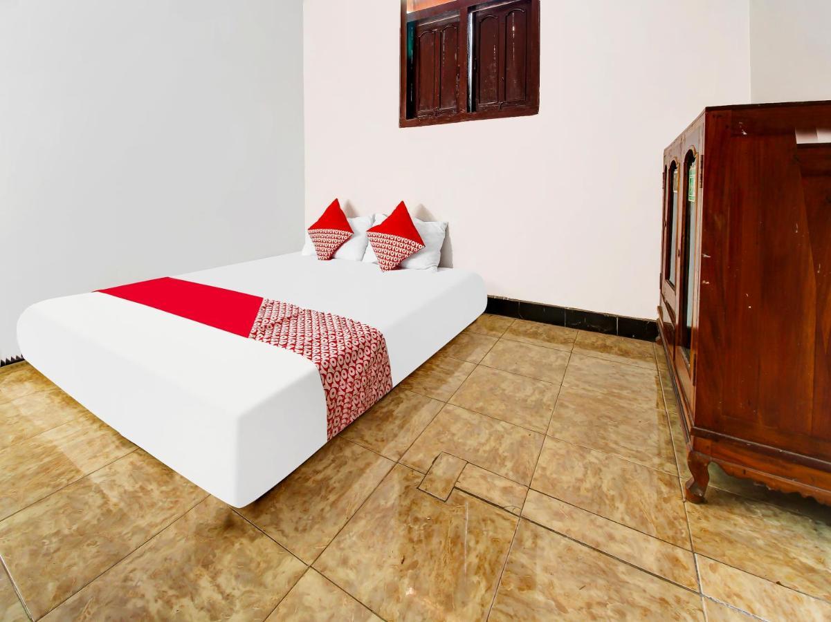 Oyo Homes 91134 Desa Wisata Tebing Lingga Trenggalek Exteriör bild